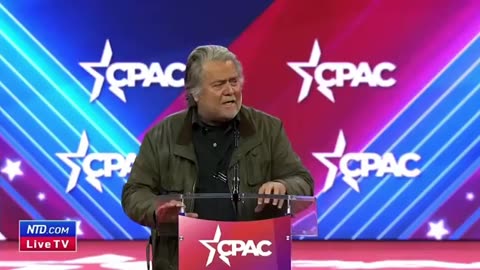 Steve Bannon in attesa di Douglas MacGregor si pongono domande