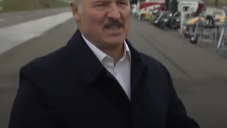 The president of Belarus explains the way to keep your lungs healthy