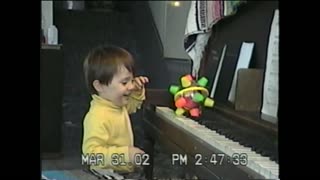 Funny Toy Plays Piano