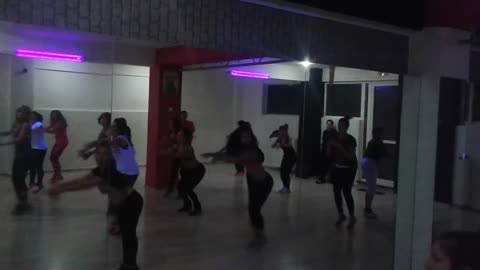 Η ΠΙΟ ΩΡΑΙΑ ΣΤΗΝ ΕΛΛΑΔΑ Zumba