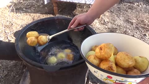 KAZAN KEBAB IN A KAZAN ON THE bonfire (RECIPE) Meat with potatoes