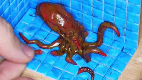 How To Make a Zombie Octopus in a Swimming pool Diorama RESIN ART