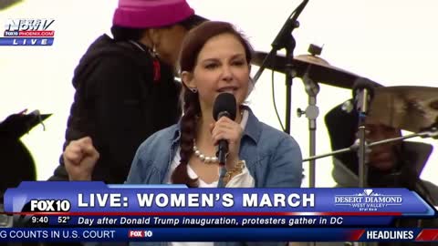 Ashley Judd at Womens March President Bathes in Cheeto Dust