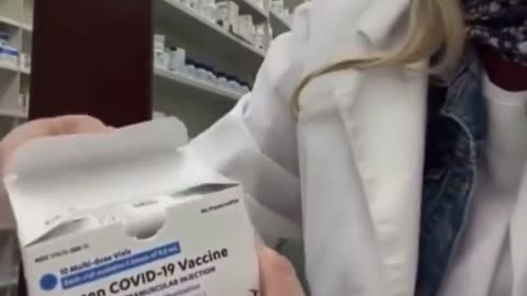 Nurse shows contract with the devil by taking the Prospect of the J&J vaccine which is huge