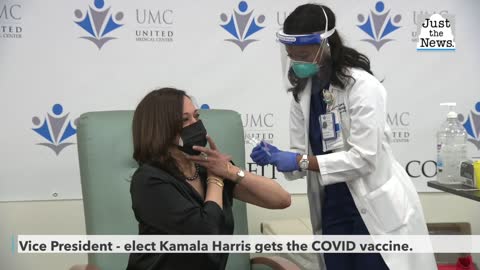 Kamala Harris gets COVID vaccine