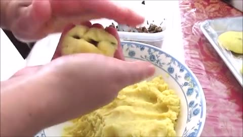 Meat Stuffed Mashed Potato Potato Chop