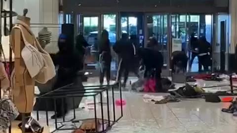 Robbery in Nordstrom store in Los Angeles.