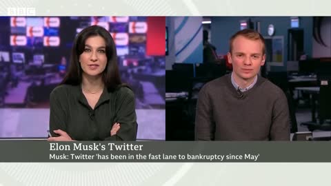 Twitter users vote for Elon Musk to step down as CEO - BBC News