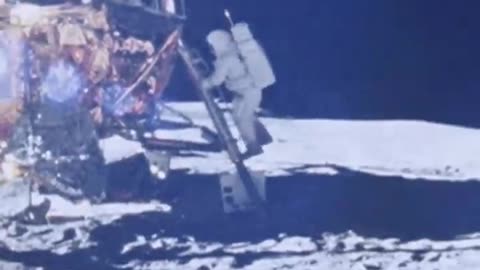 Som ET - 45 - Moon - Apollo 14 -U.S. Flag on the Moon #Shorts Audio: Som ET - 45 - Moon Listen