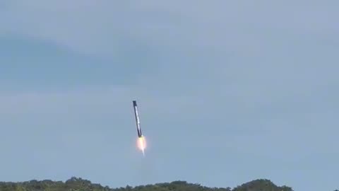 This is how a Booster of a Rocket Land on the Earth Surface