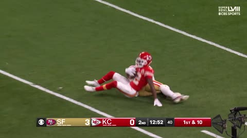 NFL - Mahomes connects with Hardman deep!