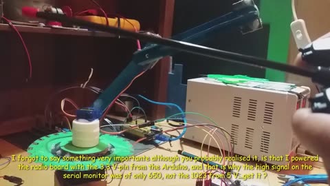 Controling a arm robot with Radio controler from R/C toy car. Arduíno Uno.