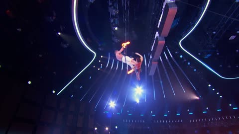 Trapeze Married Couple Act Goes Horribly Wrong On America's Got Talent