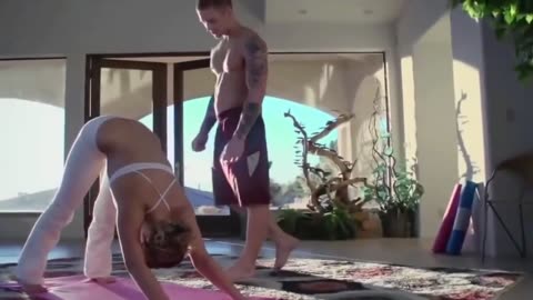 Yoga Girls, sexy girls! Meditation and yoga! Super Sexy Feet and Bikini Workout!