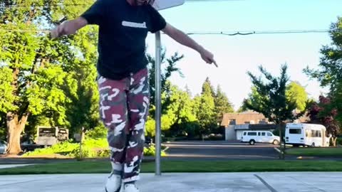 Skateboarding tutorial 17