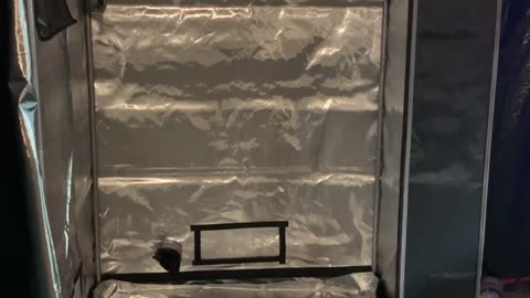 4x4 ac infinity grow tent unboxing & review