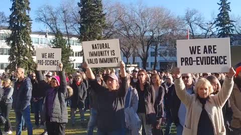 🇨🇦 Edmonton Protest Against Tyrannical Vaccine Passports and Mandatory Vaccinations.
