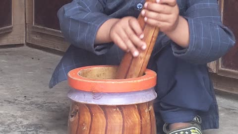 Cute Baby Kitchen Work Help With Mom♥️