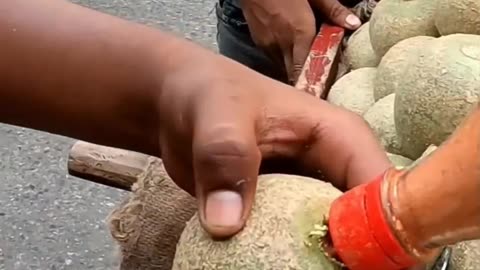 Amazing street food mumbai.Wood nut making street food