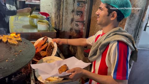 Fried Fish & Grilled Fish Karachi's Biggest Seafood Street. Street Food Spicy Lahori Masala Fish Fry