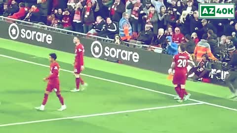 How Liverpool Defenders Ran to Alisson After Assisting Salah's Goal vs Man City