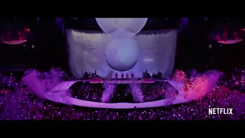 Ariana Grande live show preparation