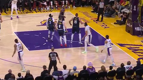 NBA - DLO snatches the behind the back and knocks down the middy 🔥