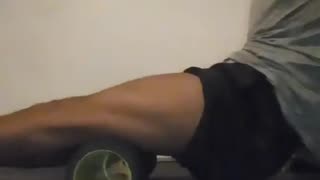 How To Foam Roll Your Hamstring Try It Out (17 March 2023)