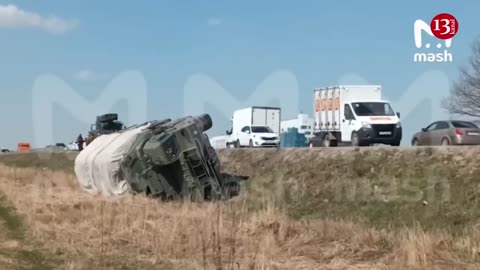 S-400 anti-aircraft missile complex worth $160 million went off the road and crashed in Russia