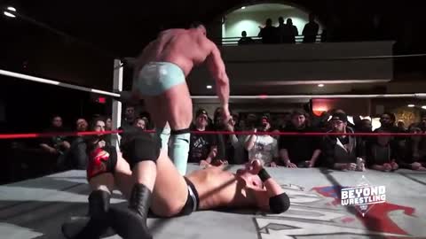 Brian Cage vs. Donovan Dijak