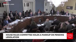 Massie Presses Jan. 6 Committee Chair Bennie Thompson About Pipe Bombs At DNC And RNC On January 6