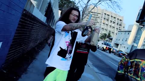 ACTiON BRONSON & RiFF RaFF - BiRD ON A WiRE (OFFiCiAL MUSiC ViDEO)