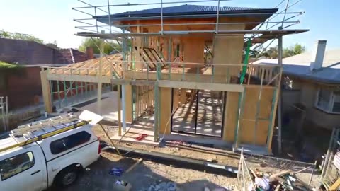 Australian building technology | a time-lapse video showing the construction process in detail.