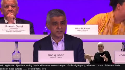 London Mayor Gets Heckled After Attacking the "Far Right", "COVID Deniers", and "Vaccine Deniers"