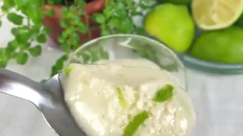 Lemon mousse with only three ingredients.