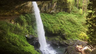 PEACEFUL TRANQUILITY @ North Waterfall! | Trail of Ten Falls | Silver Falls State Park | Oregon | 4K