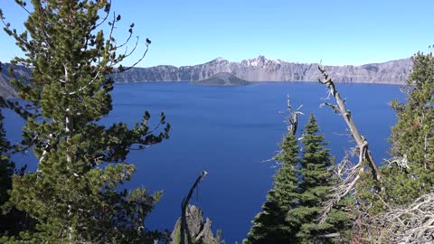 Oregon Crater Lake Trees Frame Wizard Island View