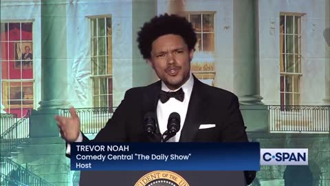 Trevor Noah COMPLETE REMARKS at 2022 White House Correspondents' Dinner (C-SPAN)