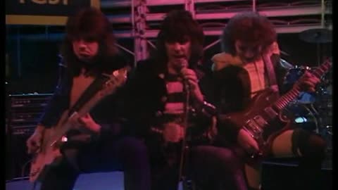 Alex Harvey Band - Give My Compliments To The Chef = Music Video OGWT 1975