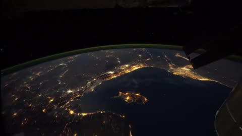 All Alone in the Night -Time-lapse footage of the Earth as seen from the ISS##