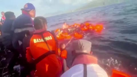 14 dead and 312 rescued the water after Indonesian passenger boat catches fire