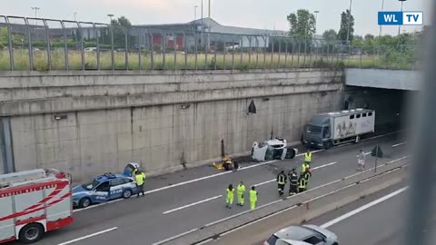 Scontro auto-camion, due morti e due feriti nel Milanese