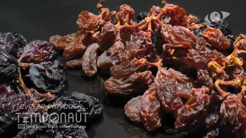 Grapes To Raisins - Rotting Fruit Time-Lapse - HD Video