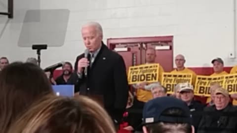 AMERICAN AUDITOR CONFRONTS JOE BIDEN INFRONT OF ALL HIS SUPPORTERS ...MUST WATCH!!!