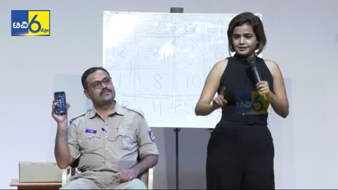 World Famous Magician Suhani Shah Performing Stand-Up Magic FULL House || Police