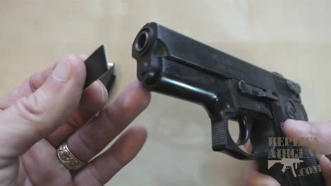 ME 9 Mini-Para 9mm P.A.K Blank Pistol Table Top Review