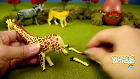 Giraffe Puzzle Zoo Grass and Field