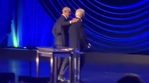 Biden Freezes Up Before Being Led Off The Stage By Obama At LA Fundraiser