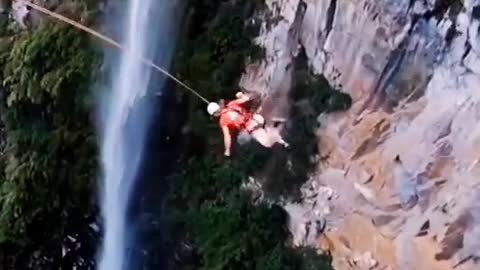 Alpine bungee jumping