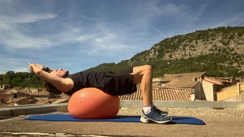 Crunch Arms over head on Stability Ball - Body Weight